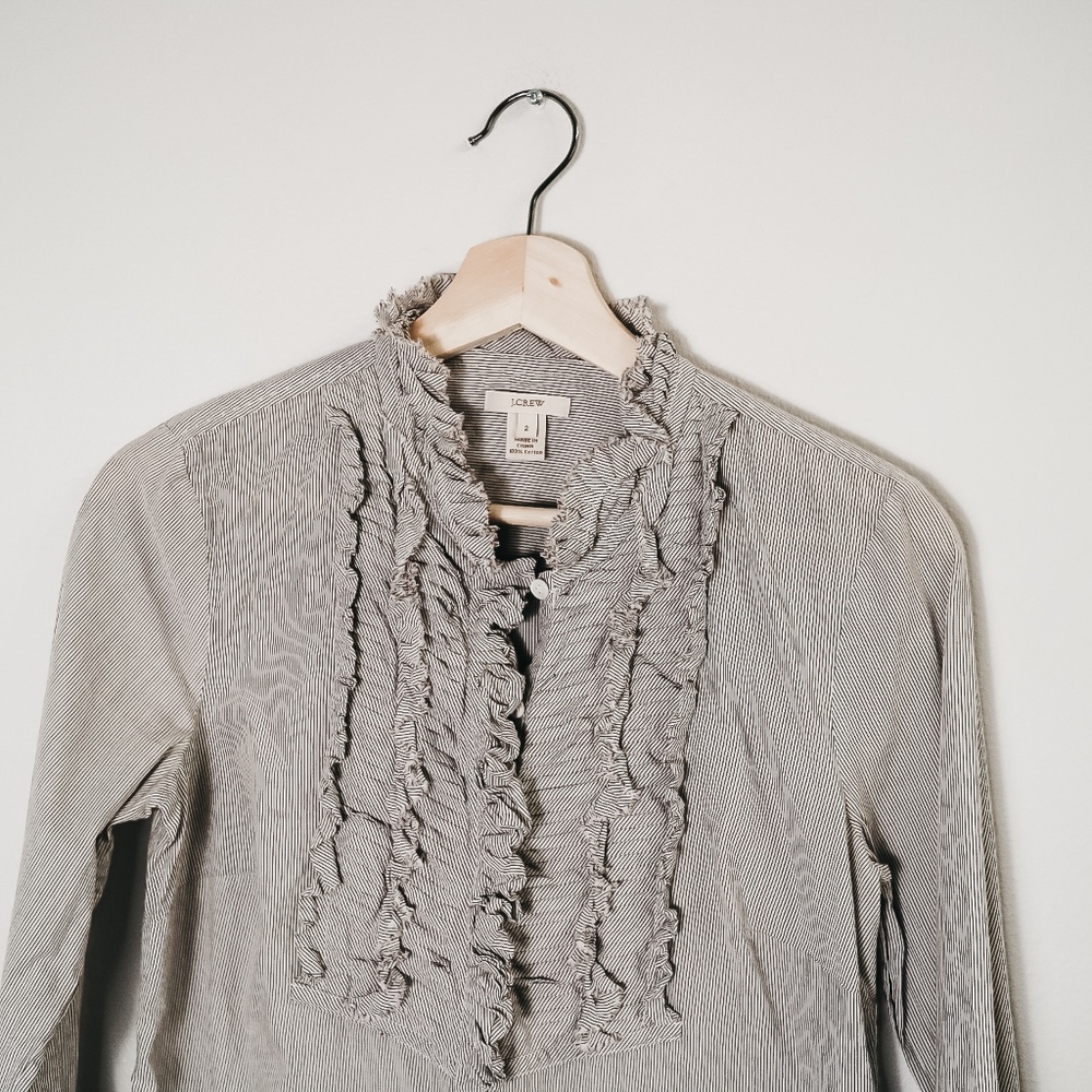 LIKE NEW: J.Crew Button Down Shirt Size 2
